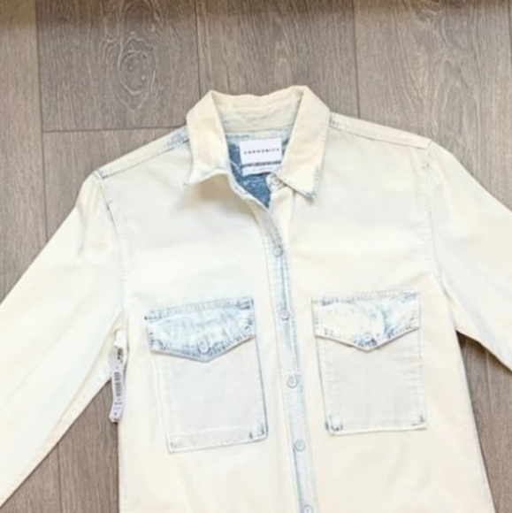 Aritzia Community Veritas Chambray XS Shirt Light Blue - Picture 2 of 13